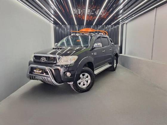 TOYOTA HILUX SW4 2.7 SR 4X2 16V GASOLINA 4P MANUAL TOYOTA HILUX SW4 2.7 SR 4X2 16V GASOLINA 4P MANUAL
